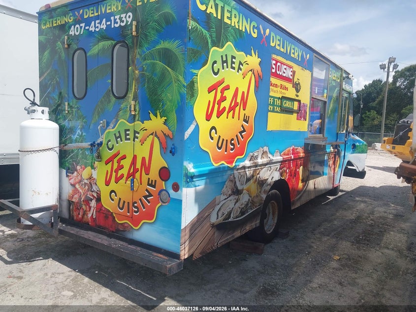 1997 GMC FOOD TRUCK auction photo 4