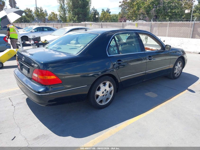 Фото 4 - LEXUS LS 430