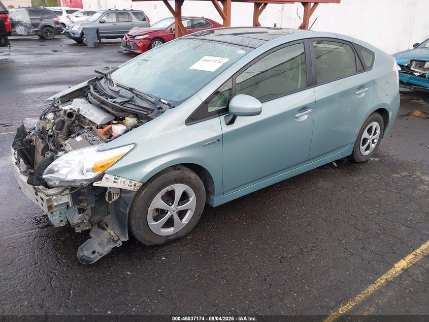 TOYOTA PRIUS - zdjęcie 2