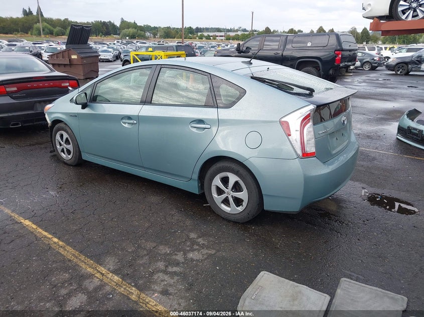 TOYOTA PRIUS - zdjęcie 3