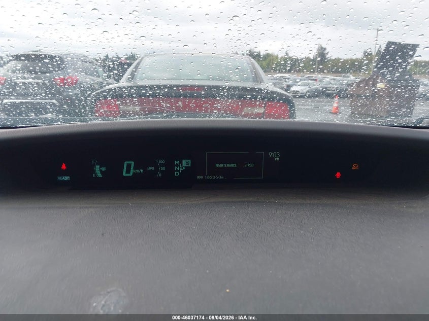 TOYOTA PRIUS - zdjęcie 7