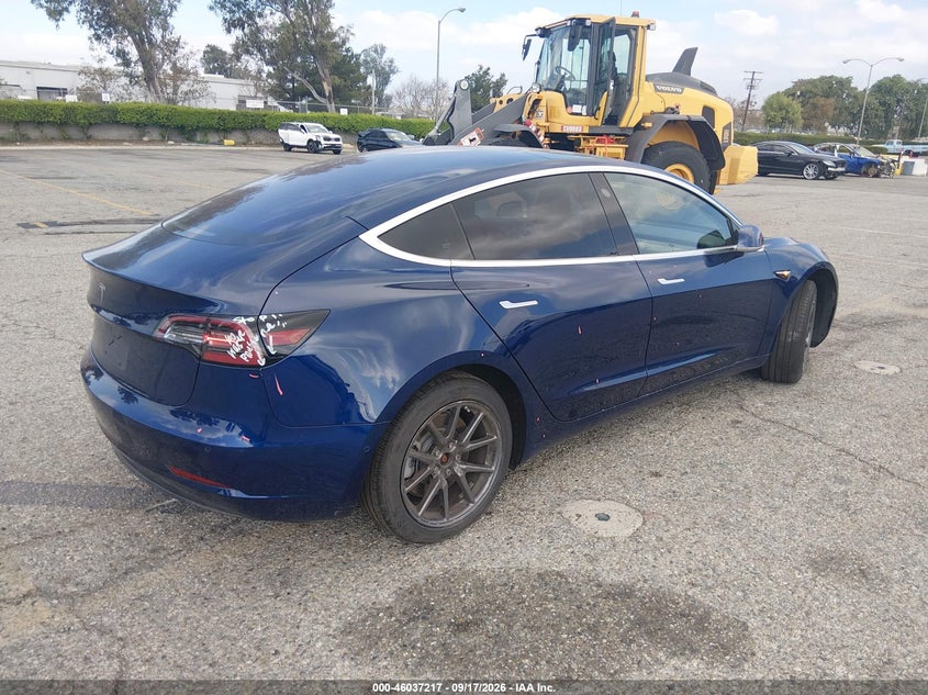 Vin: 5yj3e1ea6hf003049, lot: 46536636, tesla model 3 long range/standard 20174