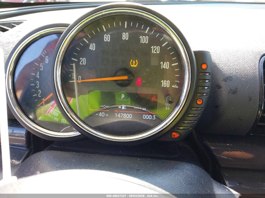 2016 MINI CLUBMAN auction photo 7
