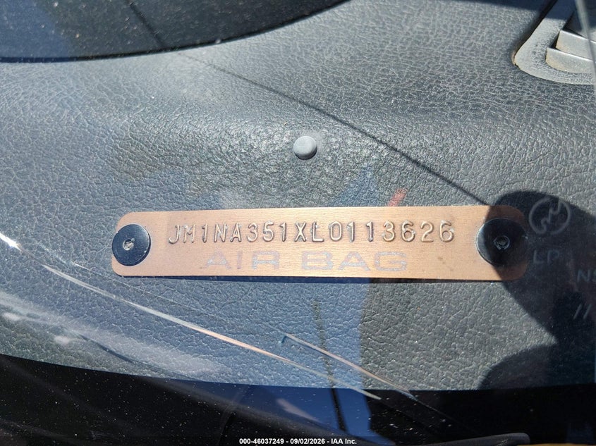 MAZDA MX-5 MIATA 1990 VIN JM1NA351XL0113626