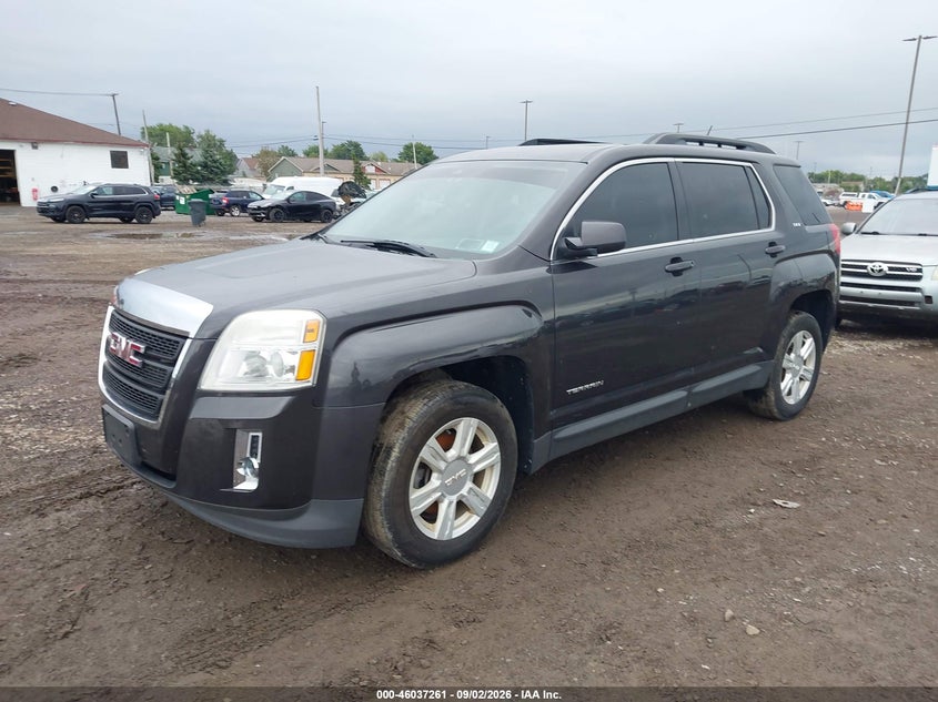 2015 GMC TERRAIN auction photo 2