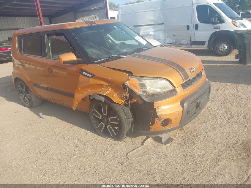 2010 Kia Soul +