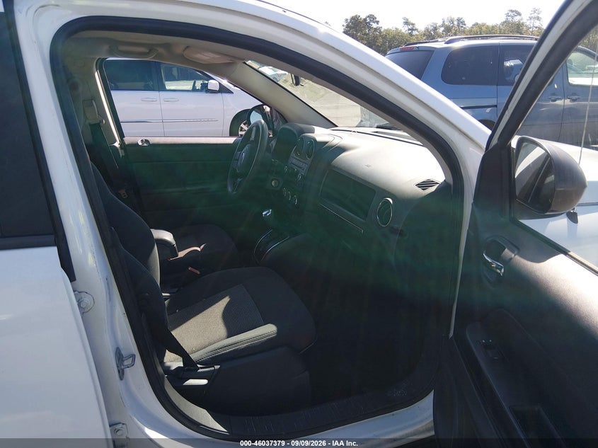 2011 JEEP COMPASS auction photo 5