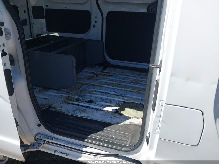 2014 NISSAN NV200 auction photo 8