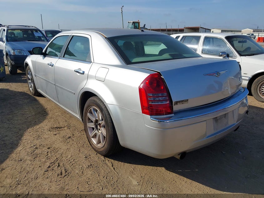 2006 CHRYSLER 300C auction photo 3