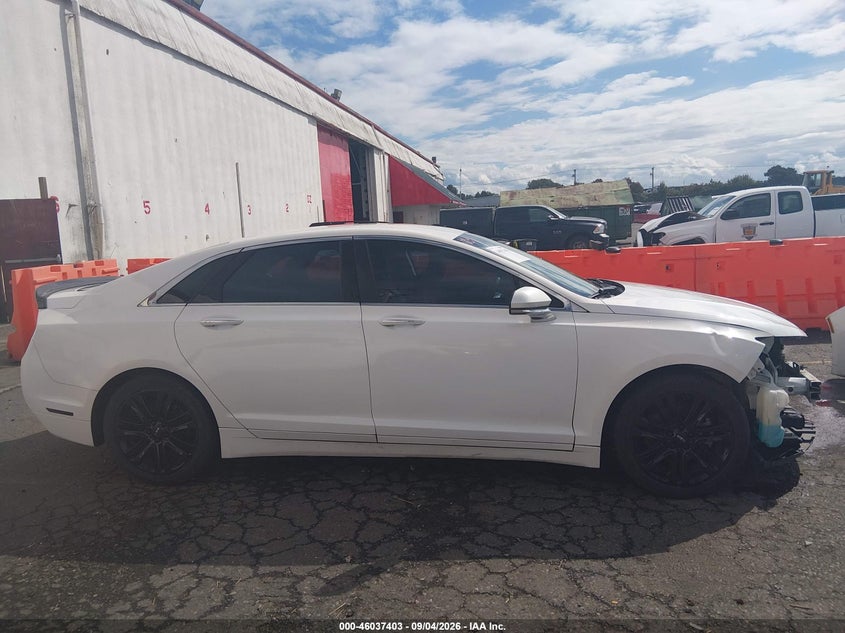 2016 LINCOLN MKZ HYBRID · Фото 14