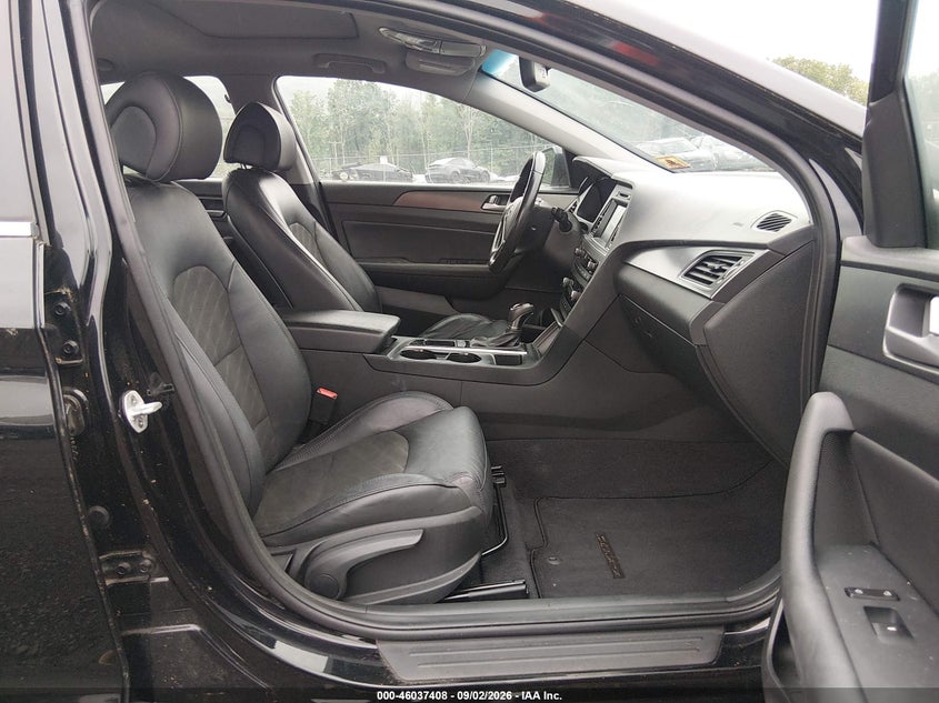 2017 HYUNDAI SONATA auction photo 5