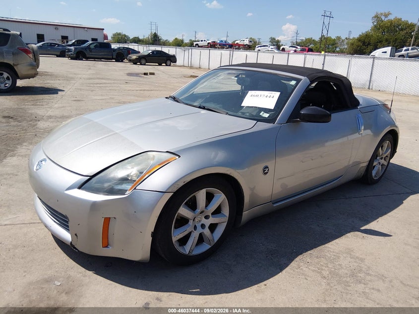 2004 NISSAN 350Z auction photo 2