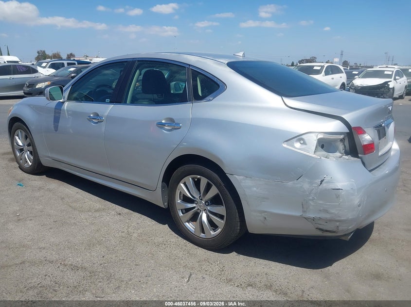 2013 INFINITI M37 auction photo 3