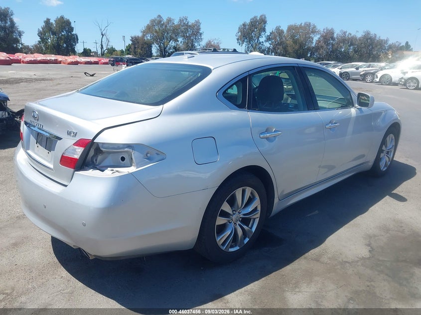 2013 INFINITI M37 auction photo 4