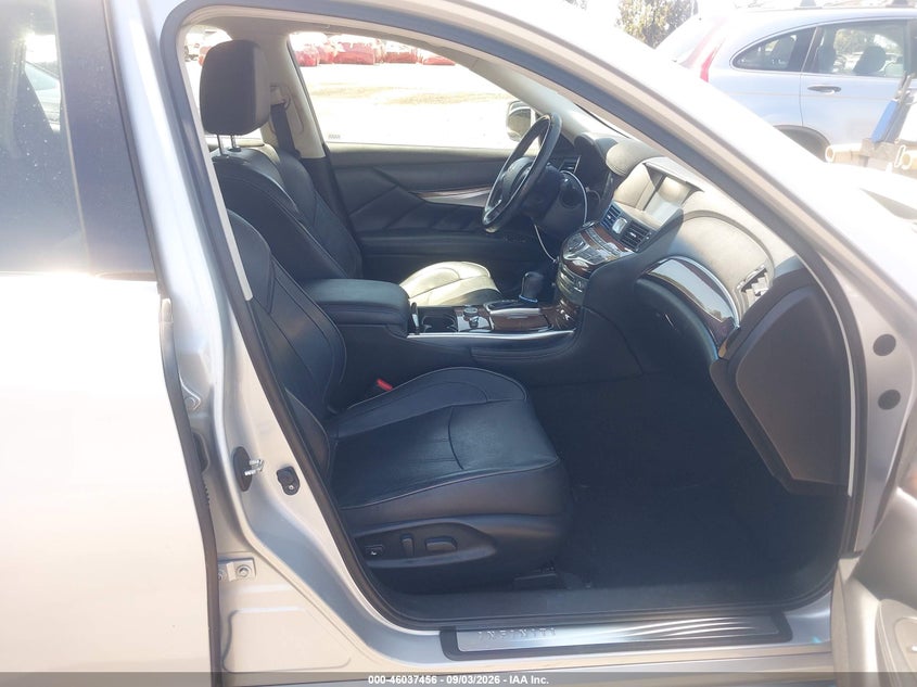 2013 INFINITI M37 auction photo 5