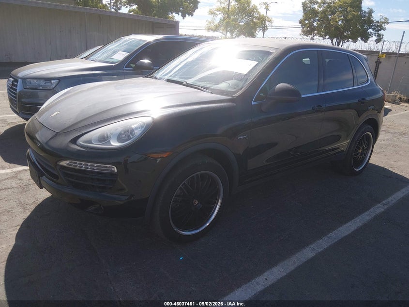 2014 Porsche Cayenne, Normal Wear & Tear, IAAI, VIN WP1AF2A22ELA39515 — photo 2