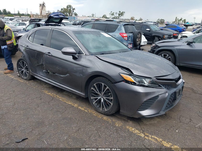 Vin: 4t1b11hk4ju643149, lot: 46536882, toyota camry se 2018 img_1