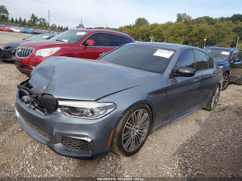 2018 BMW 5er, Front End, IAAI, VIN WBAJB9C59JB035777 — photo 2