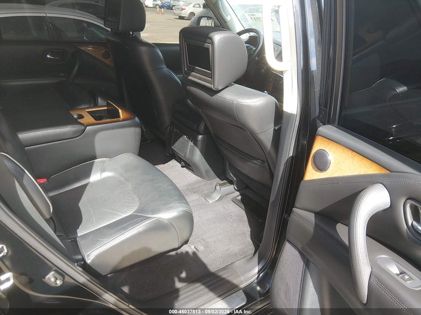 2013 INFINITI QX56 auction photo 8