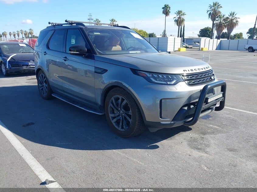 Vin: salrt2rv1ja054355, lot: 46536979, land rover discovery hse luxury 2018 img_1