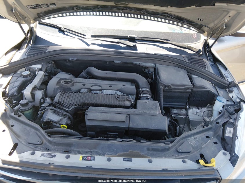 VOLVO XC60 2015 VIN YV4612RK6F2633295