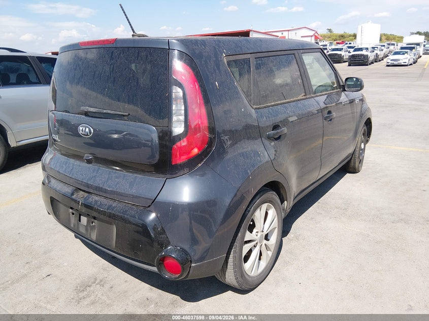 2016 KIA SOUL auction photo 4