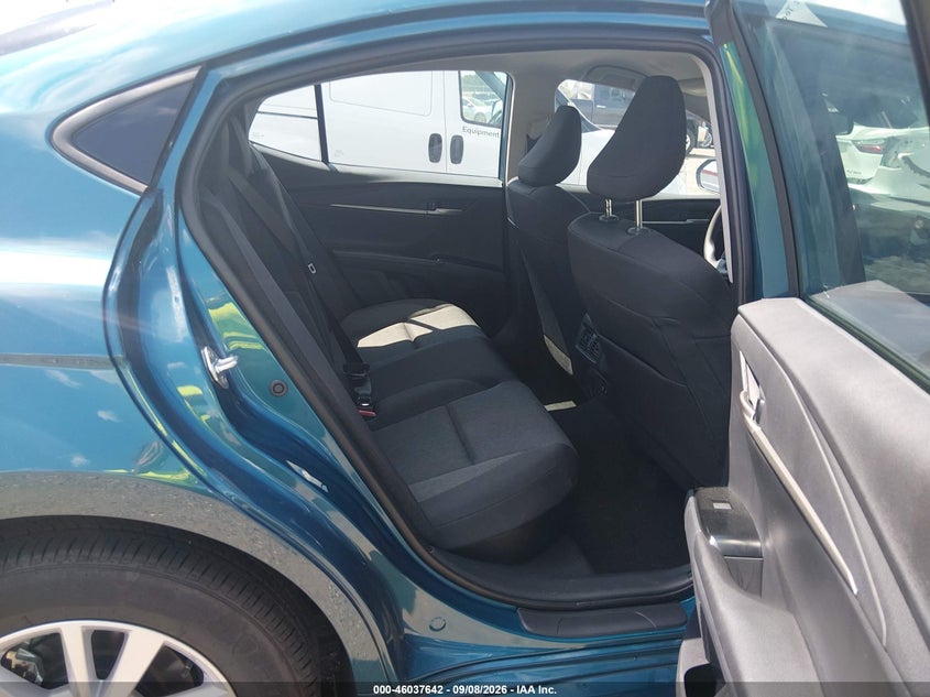 2026 TOYOTA CAMRY auction photo 8