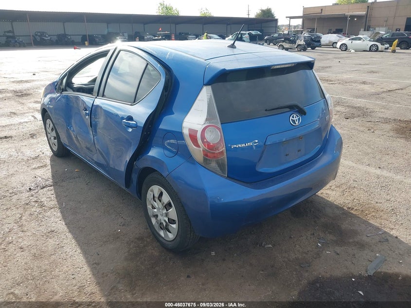 2012 TOYOTA PRIUS C auction photo 3
