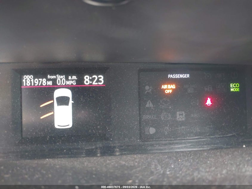 2012 TOYOTA PRIUS C auction photo 7