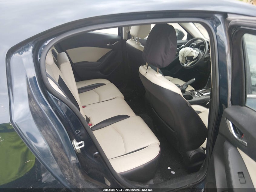 2015 MAZDA MAZDA3 S GRAND TOURING · Фото 8
