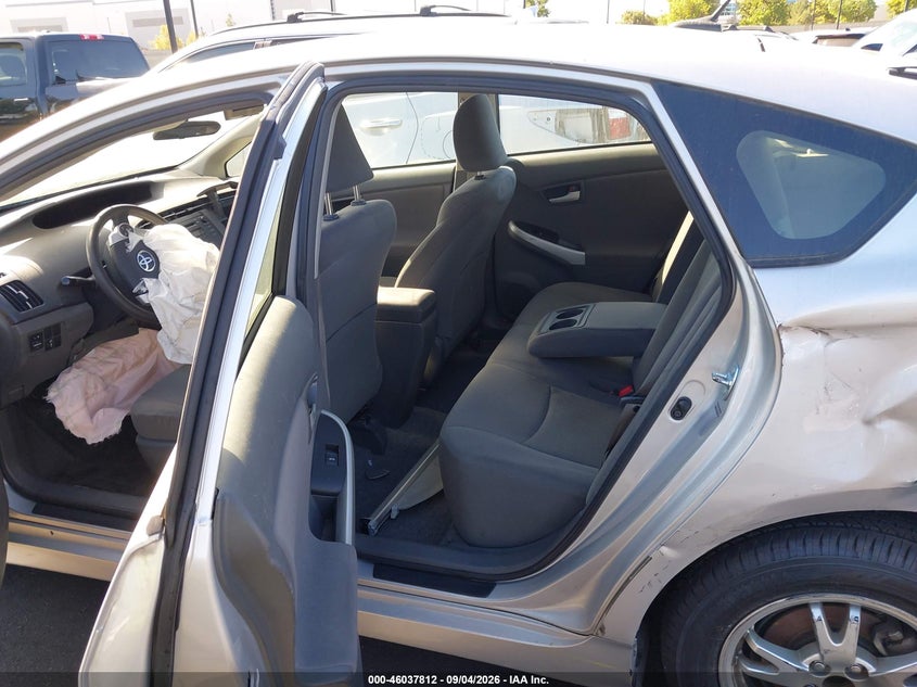 2011 TOYOTA PRIUS HATCHBACK 1.8L I-4 DOHC, VVT, REGULAR , 98HP