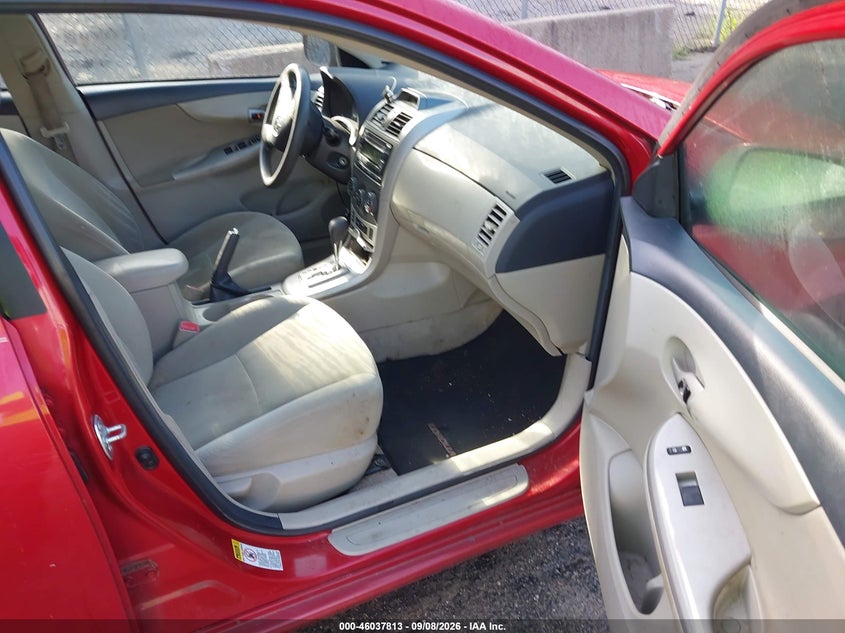 2012 TOYOTA COROLLA auction photo 5