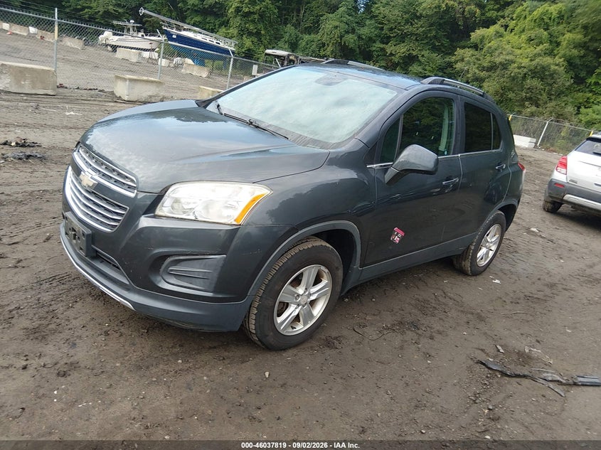 2016 CHEVROLET TRAX auction photo 2