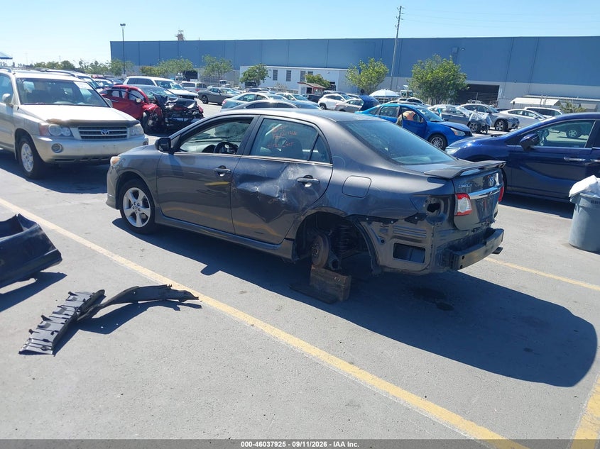 Vin: 5yfbu4ee9dp185427, lot: 46537344, toyota corolla s 20133