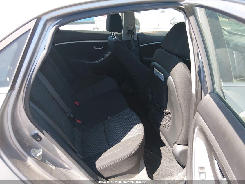 2013 HYUNDAI ELANTRA GT auction photo 8