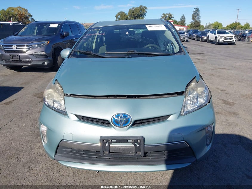 TOYOTA PRIUS PLUG-IN - zdjęcie 12