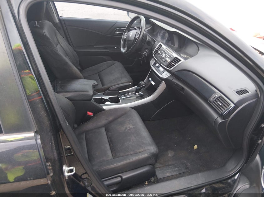 2014 HONDA ACCORD auction photo 5