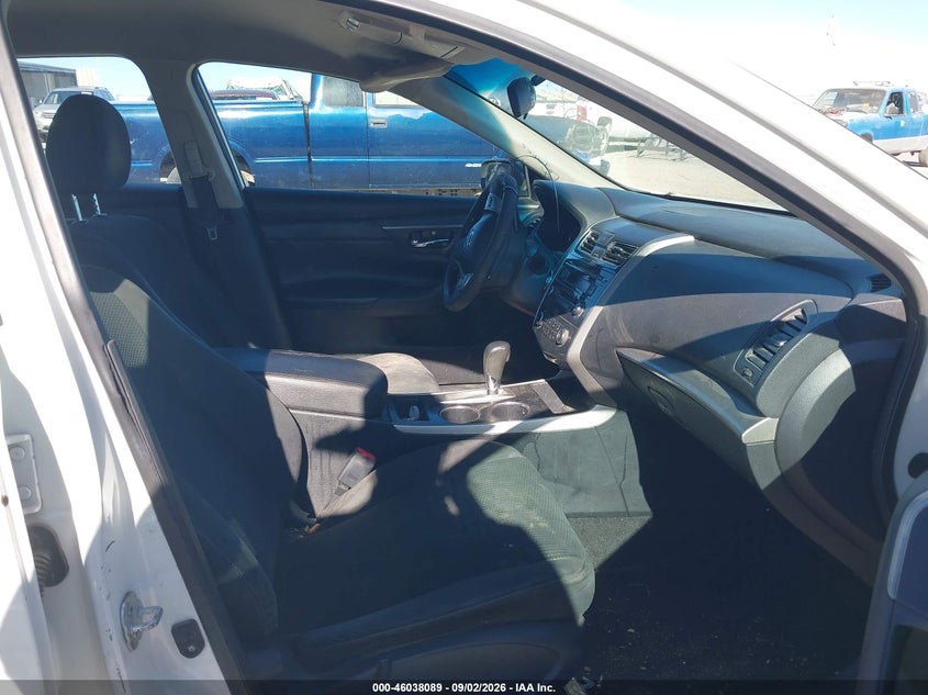 2015 NISSAN ALTIMA auction photo 5