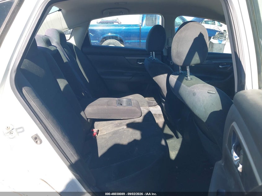 2015 NISSAN ALTIMA auction photo 8
