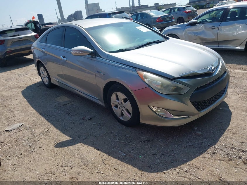 2012 HYUNDAI SONATA HYBRID auction photo 1