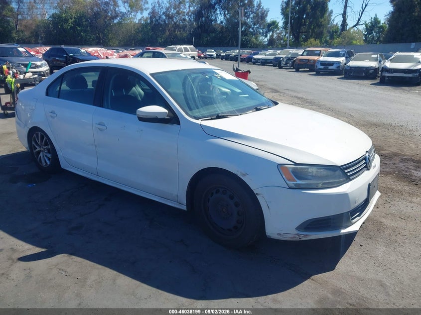 2013 VOLKSWAGEN JETTA auction photo 1