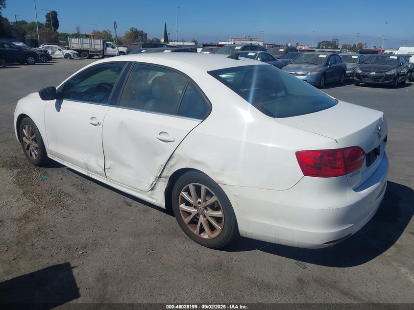 2013 VOLKSWAGEN JETTA auction photo 3