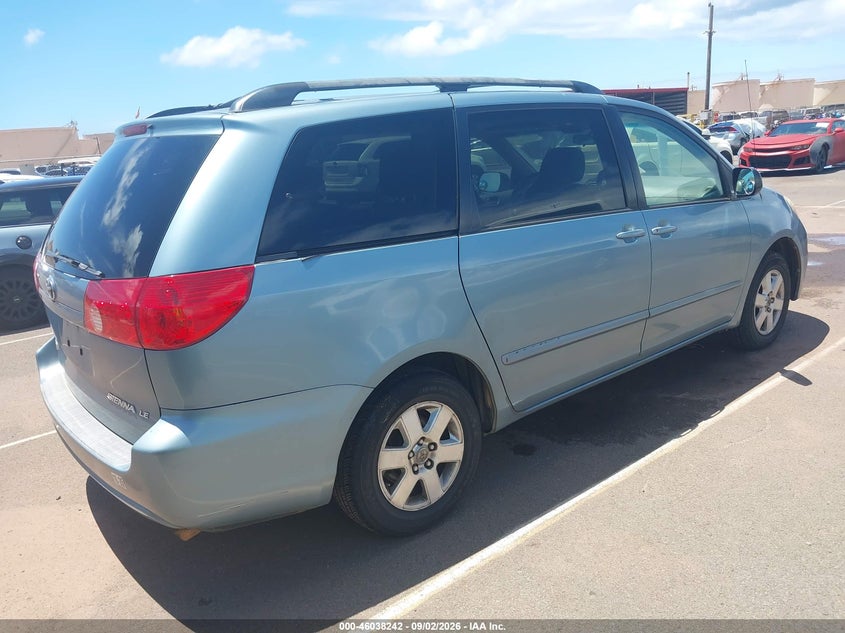 2008 TOYOTA SIENNA auction photo 4