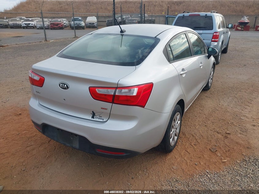 2013 KIA RIO auction photo 4
