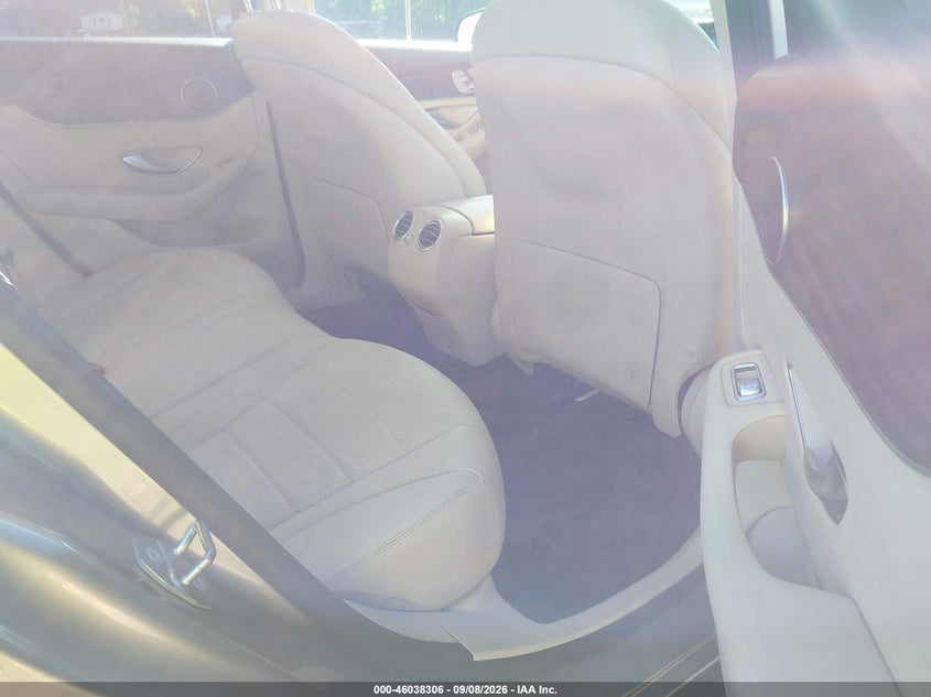 2020 MERCEDES-BENZ GLC 300 auction photo 8