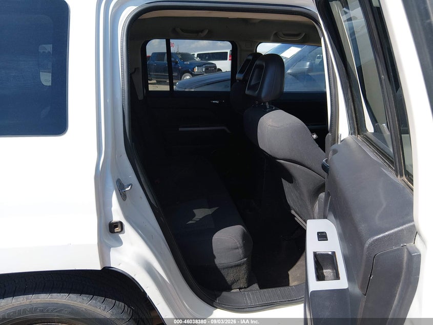 2008 JEEP PATRIOT auction photo 8