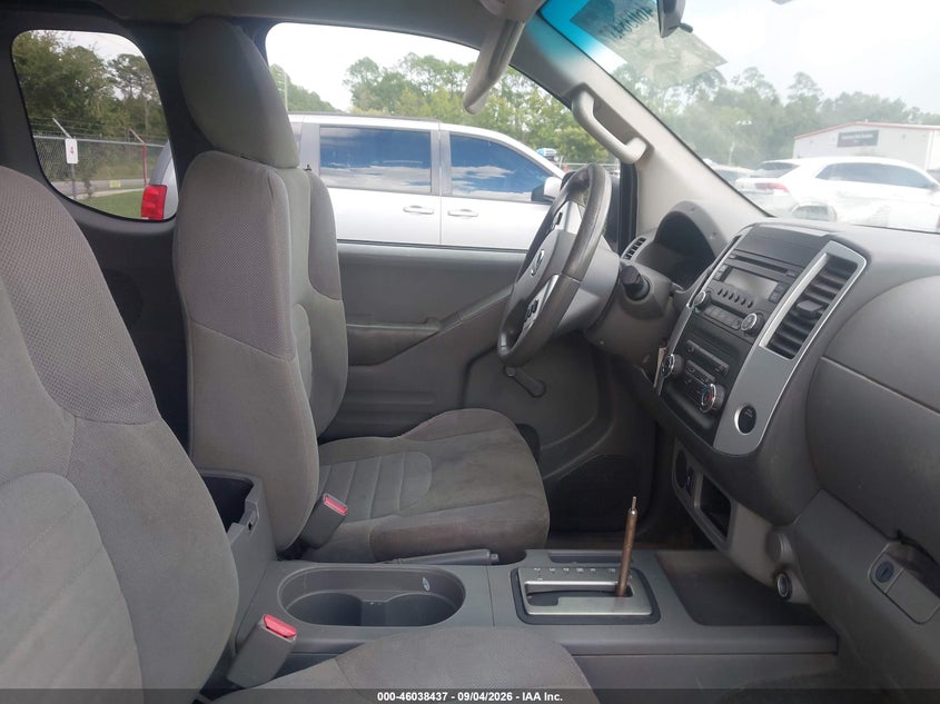 2016 NISSAN FRONTIER auction photo 5