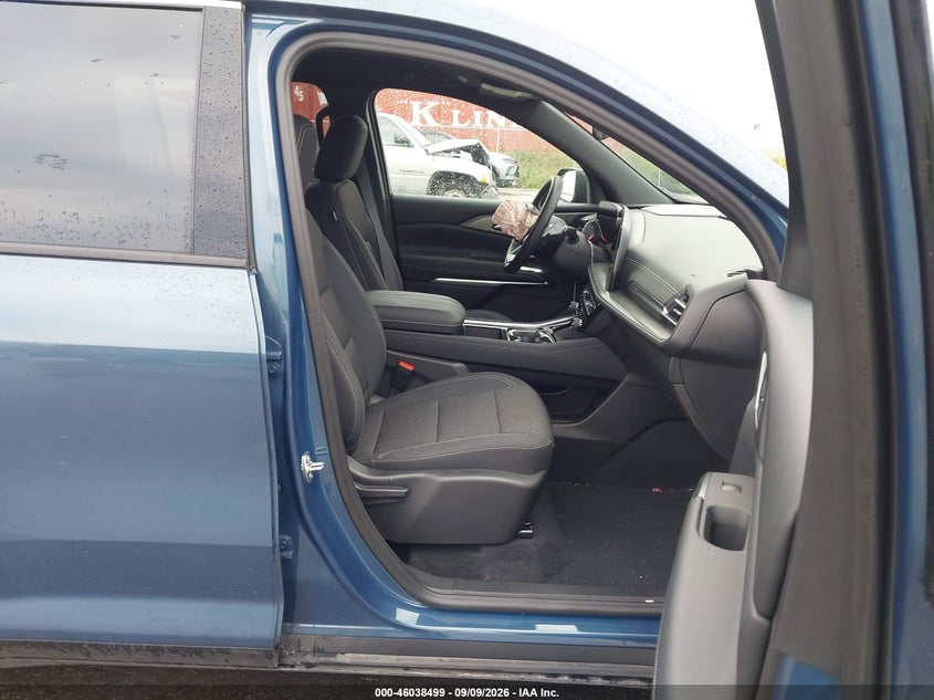 2026 CHEVROLET TRAVERSE auction photo 5