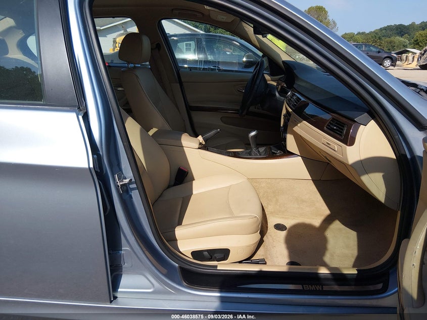 2011 BMW 328I — zdjęcie 5