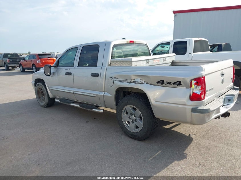 2005 DODGE DAKOTA auction photo 6